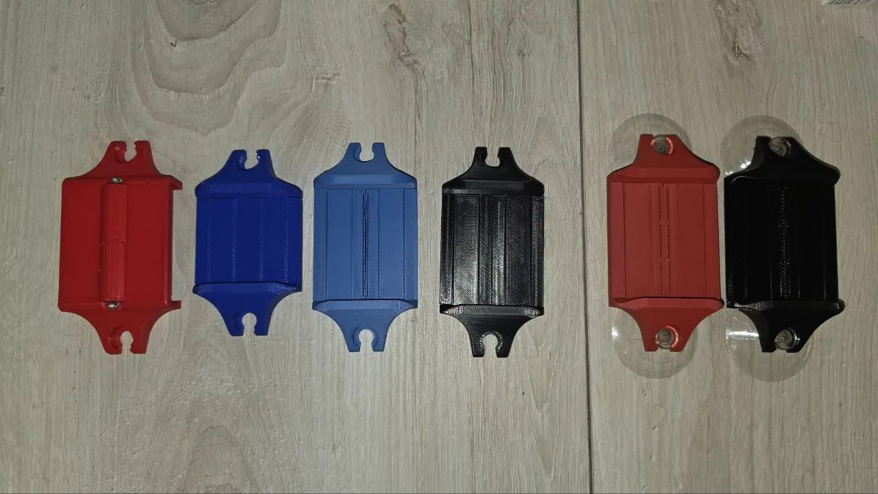 Dual-Suction Phone Holder for Padel Recording