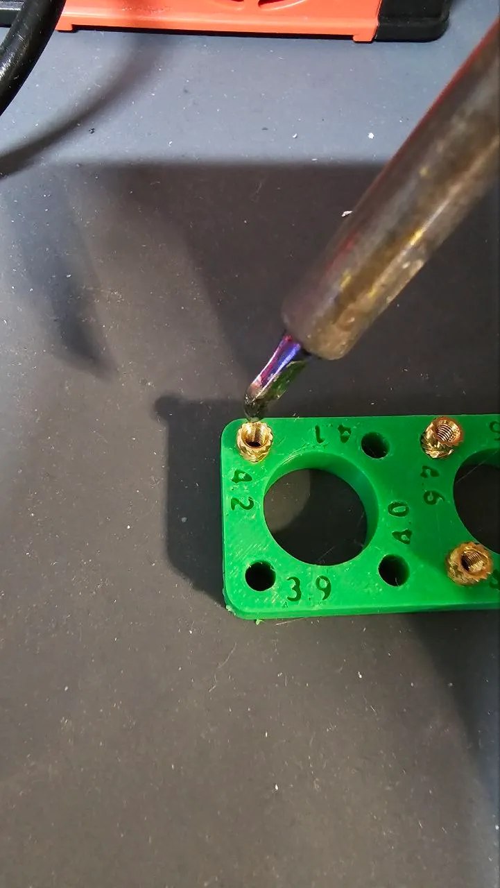 Test and calibration for brass threaded inserts